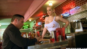 ridning blowjob doggystyle sædsprut pornostjerne ass handjob store pupper offentlig