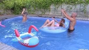 Pool party with a brunette who wants to feel warm jizz in her snatch