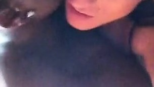 brunette interracial amatør