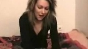 brunette tenåring hardcore blowjob amatør