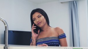 fitte hardcore blowjob latina tatovering