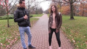 Girl from a park seduced by a snatch craving stallion