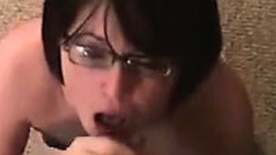 brunette blowjob sædsprut amatør handjob facial synspunkt milf