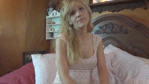 Sexy blonde mature sweetheart likes to drink a creamy load