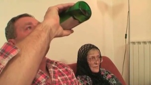 Hot playgirl helps granny to sucks a penis