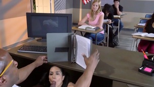 Tia Cyrus enjoys black teacher down her needy pussy